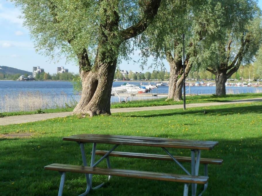 Ekhult Apartments - Ground Floor - Garden And Lake View Ulricehamn Exterior foto